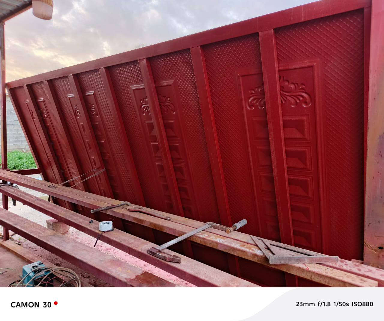 السلام عليكم 
مكلف بل نشر 

اي واحد يحتاح فصال ابواب خارجي داخلي موجود 

لي يريد فصال يخابر صاحب رقم ***********/***********يتواصل ويانه و نشاء الله مانقصر معه الاكل
