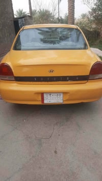 سوناتا • ٢٠٠٠ • تكسي