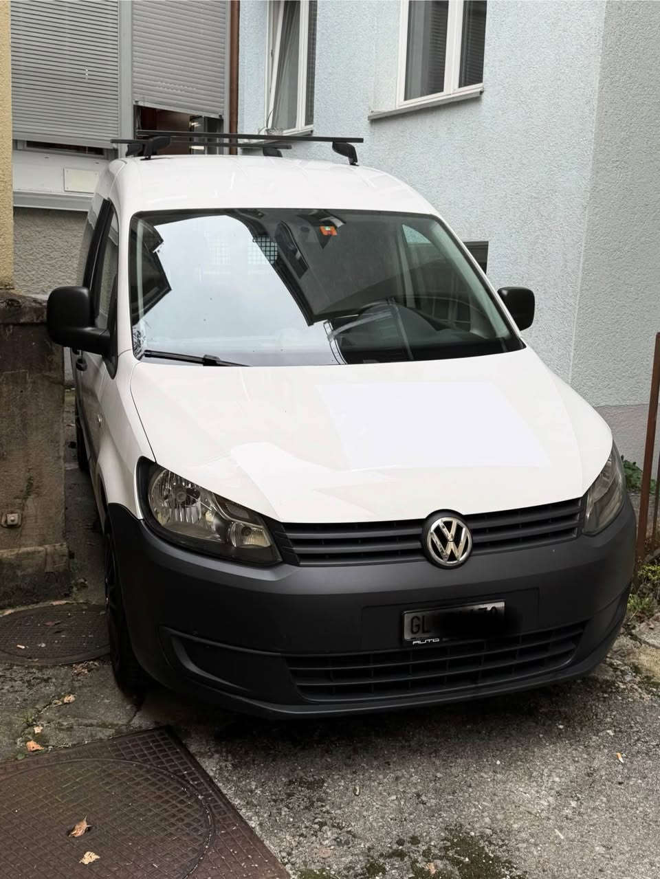 Frische Service frisch MFK 1/10/2025
Auto lauft  tipptopp   
Baujahr 2013 Getriebe, Handelsschalter km Zustand 63 000 Glarus, GL


**إذا كنت صاحب هذا الإعلان وتريد حذفه لأي سبب، رجاءا أرسل رسالة إلى الدعم الفني**