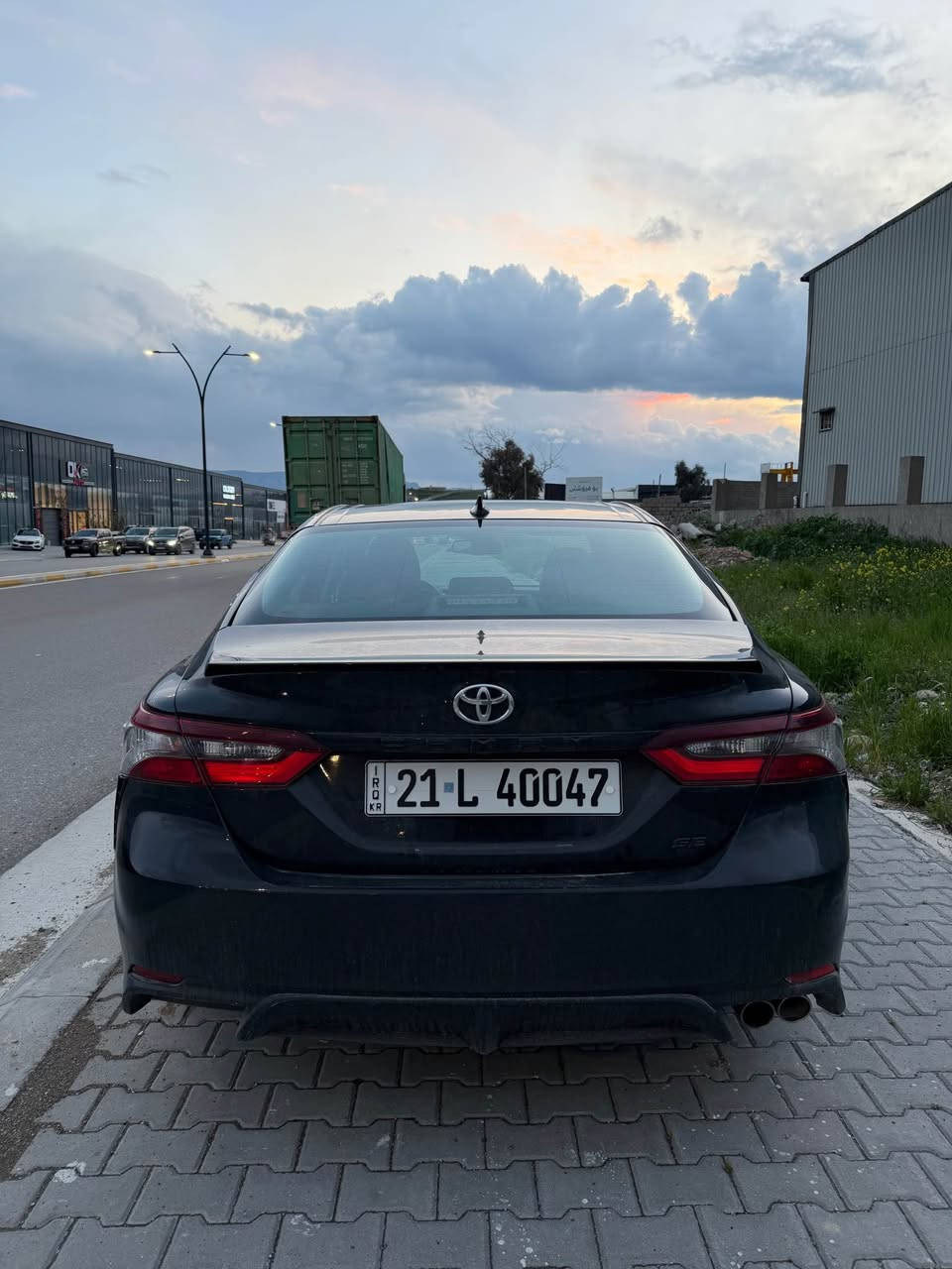 تۆیۆتا کامری SE 2023
تەنها یەک پارچەی چامڵغی دواوەی بۆیاغە چامڵغ و ٢ دەرگاش گۆڕاوە بە بیلاد پێش و پشت کەبس بێ ئەیرباگ بێ ناوگرتن سۆنارەکەی دانراوە سەیارەکە برغویەکی نوقسان نیە هەموو گیانی بیلادە سێرفسی کاملی بۆ کراوە بۆ زانینی نرخ 
***********
شوێنی سلێمانی السليمانية, العراق
