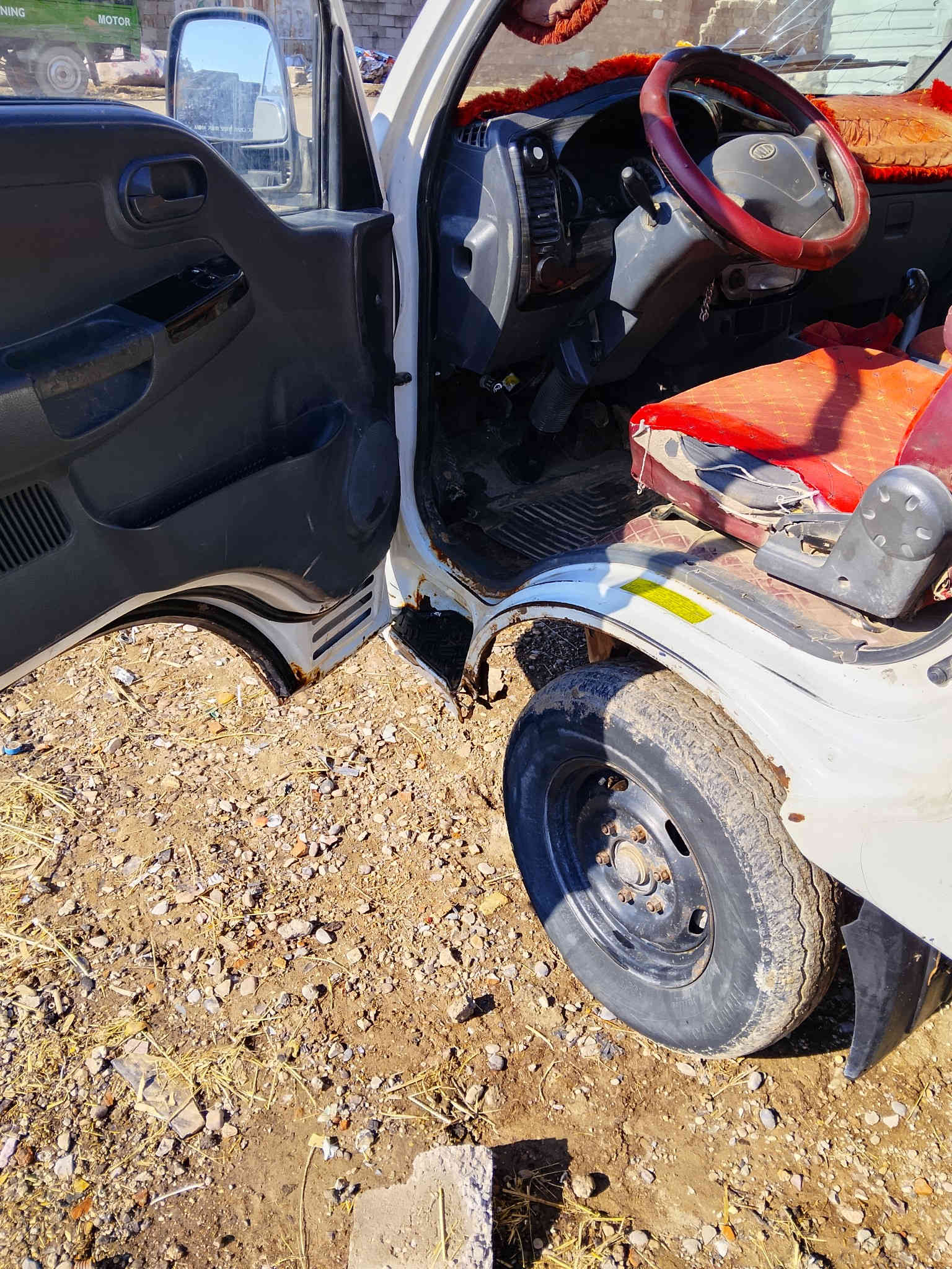 للبيع كيا 2012
محرك 2700 سيارة مكفولة من كير ومكينة واكسل وشاصي واصوليات سنويه لحد 27 رقم ديالي ومكانها ديالي سيارة بس كشرها تعبان تعبان وشوفت عينك بعد السعر / 74 وبيها مجال للشراي للاستفسار ***********
