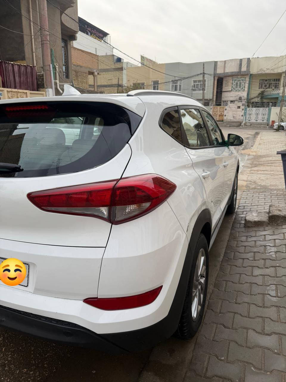 توسان موديل 2018 وارد امريكي
حادثه بامريكا فقط بنيد وبلعراق مبدل قبق جنطه بيه بارد قليل بلجاملغ الخلفي وباب سايق بارد شبر الباقي مكفول 
حداديه جديده ١٠٠٪؜
محرك جديد ١٠٠٪؜ 
الجاملغات الاماميه مكفوله 
والبيبان مكفوله 
جاملغات خلفيه مكفوله ماعدا الي ذكرته بدايت كلام شبر بارد رقم بابل شرط مداور السعر ١٦٥ مكانها نجف ***********
