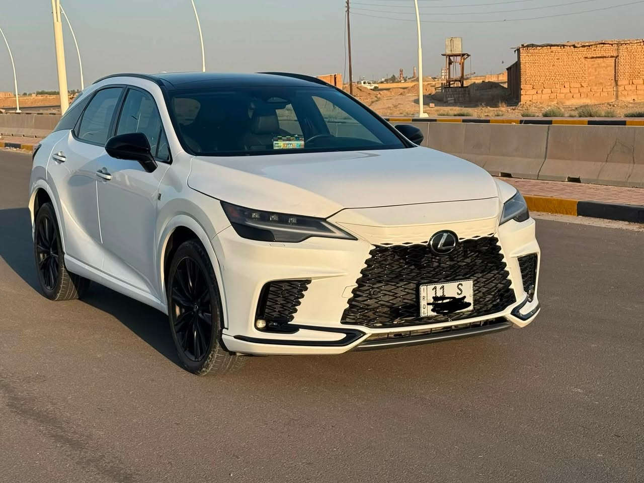 لكزس RX500Fسبورت هايبرد 2024
وراد أمريكي اعلى المواصفات دخول جديد

الحادث تامين فتّح الأغراض بدون دواخل وشواصي
جاملغ خلفي وباب خلفي كلير من أمريكا 
السعر 440 للاستفسار***********
