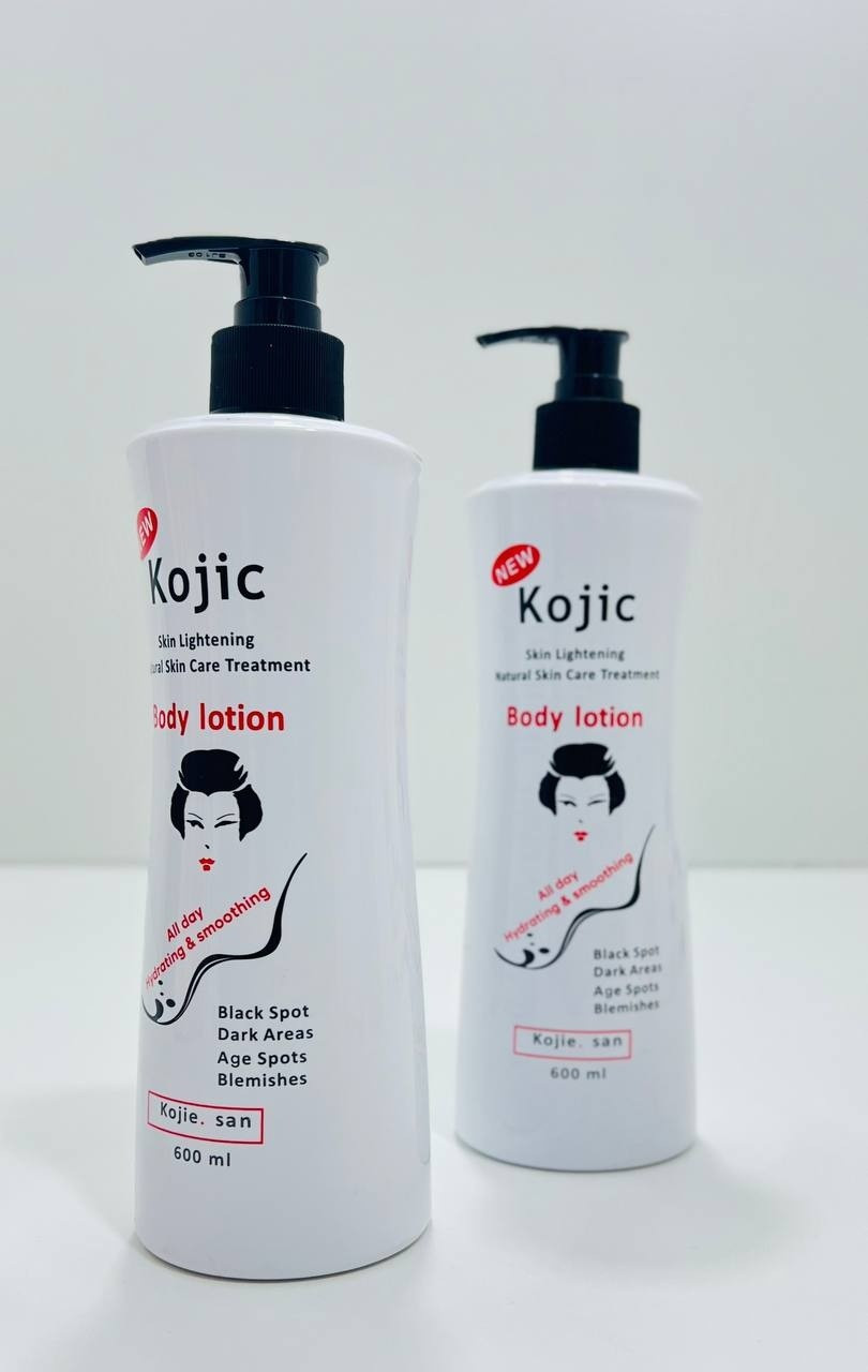 Kojie San Skin Lightening Body Lotion (600ml)
لوشن كوجي سان يساعد على تفتيح وتوحيد لون البشرة.
المكونـات : حمض الكوجيك للتفتيح + كولاجين وفيتامين E للترطيب والحفاظ على نعومة البشرة.
• يقلل البقع الداكنة والآثار.
• يرطب وينعم البشرة طول اليوم.
• يجعل البشرة أكثر نعومة ونضارة.
• قوام خفيف غير دهني سريع الامتصاص.
بلد المنشأ : الفلبين 🇵🇭


**إذا كنت صاحب هذا الإعلان وتريد حذفه لأي سبب، رجاءا أرسل رسالة إلى الدعم الفني**