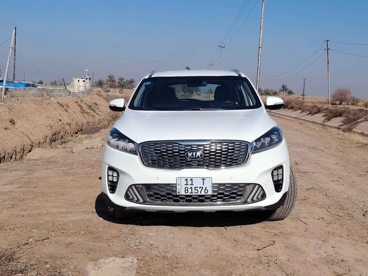 السلام عليكم
سورنتو 2020  خليجي 6 سليندر  ، 7 راكب خليجي مكفوله كفاله عامه

فول مواصفات عدى الفتحه

نظام ترحيب 

بصمه ابواب وتشغيل 

لايتات زينون 

 كشنين كهرباء  

كامرا خلفيه 

دبل حساس امامي خلفي

 فول تحكمات ستيرن 

بردات خلفيه 

٣ انظمه قيادهة

سايد بريك قدم 

صندوك كهرباء 

تبريد ٣ قطع 

وبقيه المواصفات معروفه

سيارة جديدة جاهزة من كل شي صدر جديد دسكات جديد نوزلات بلكات فيتم كله شركة جديد دهن وفلاتر كله جديد الزجاج عازل حراري سيارة جديدة شركة ماتصرف عليه دينار  ورقم الانكليزي الجديد وهزة جديدة ماشية 90الف كيلو السعر  260 ورقه وبيه مجال

رقم الهاتف***********

العنوان صلاح الدين بلد
