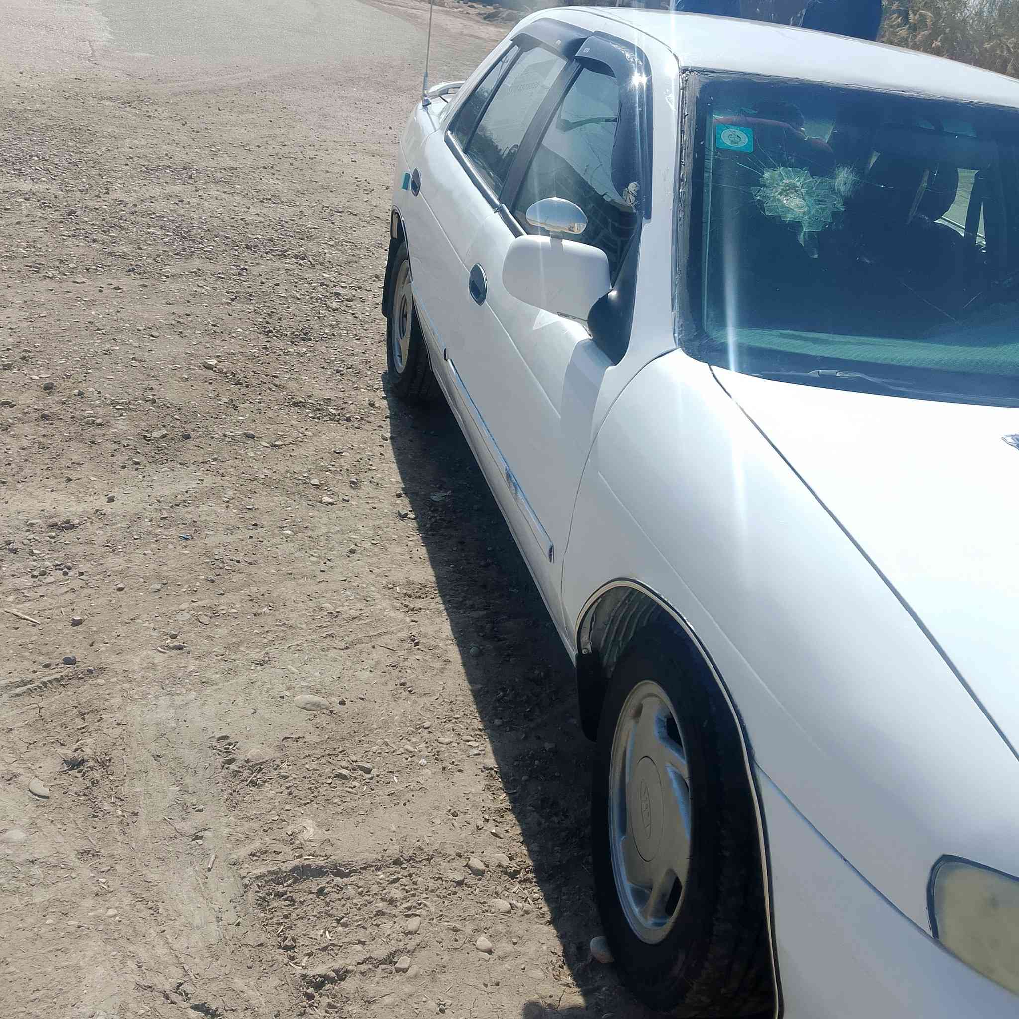 سلام عليكم كيه سيفيا موديل 95 مصبوغه الجماليه سنويه الئ 29 مكينه وكير مكفول الاتصال  ***********
