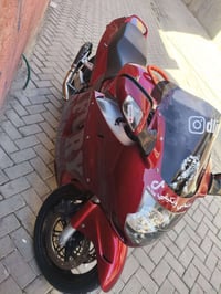 للبيع ابلاك 1100ccالدراجه  قنبله جديده السعر25وبيهي مجال شي بصيط الدرا...