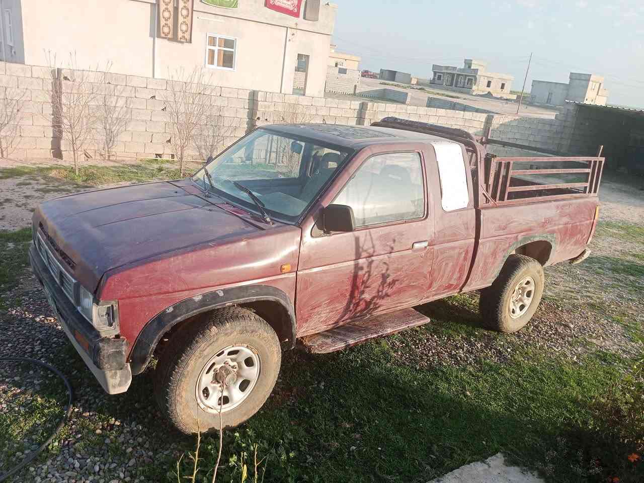 نيسان للبيع محرك صدر كير كلو بشرط السعر 18ورقه المكان الحج علي ***********
