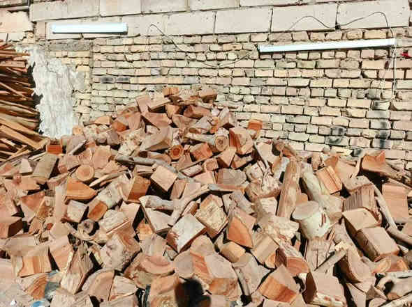 اعلان 
يوجد لدينا حطب مندي 
المكان : الديوانية 
على الراغبين بالشراء الاتصال بالرقم 
‭***********‬
