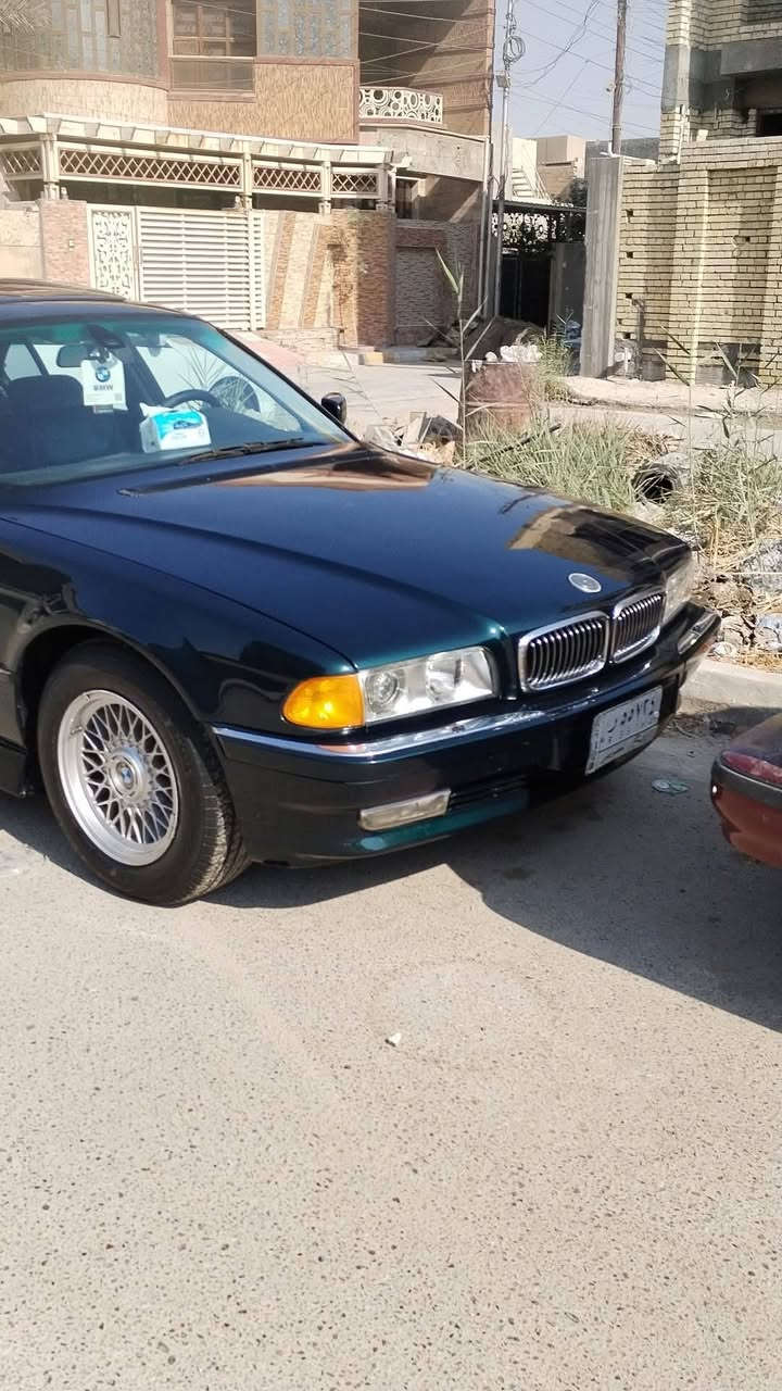 كاسحه 740 رقم انكليزي بااسمي مراوس فقط 525 او540 شرط النضافه للاستفسار***********
