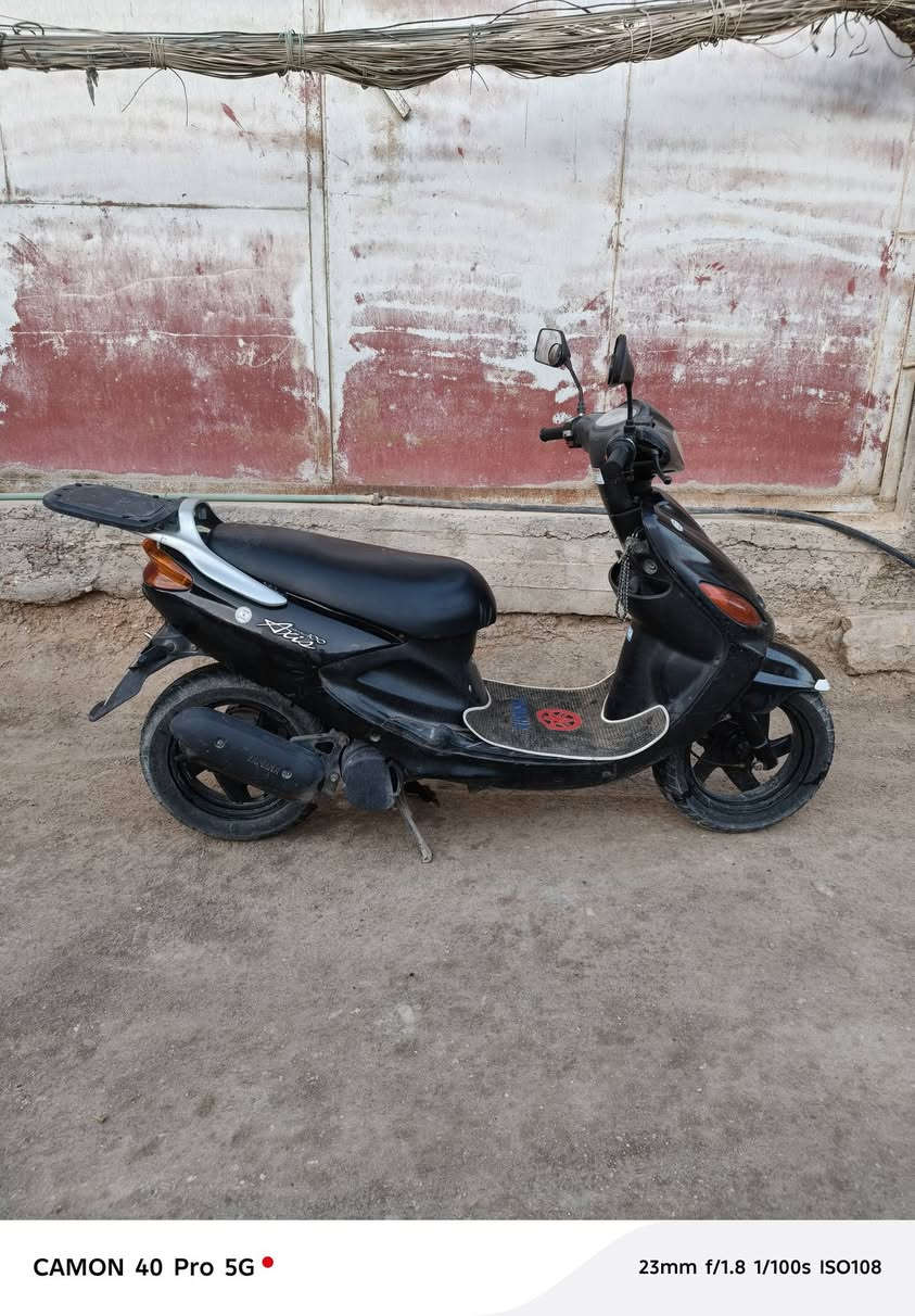 سلام عليكم 
دراجة اكزز 100 فحل ياباني موديل 2007 دراجة كلش نظيفة ومكفولة كفاله عامة من كلشي برغي ممفتوح بيها بلادية شلعه ومعدل ونعومة فوول شرط نص نكرة سلف استان حساس لايت زنون ومزودة اشاير خلفية كلشي شغال وعلئ وظع الشركة للبيع سعرها 650 وبيها مجال مكاني طويريج رقمي ‏‪***********‬‏
