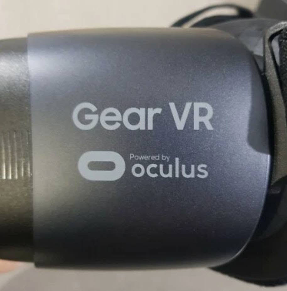 الواقع الافتراضي Samsung Gear VR (موديل SM-R324) مع وحدة تحكم بحركة يد فقط ب40


**إذا كنت صاحب هذا الإعلان وتريد حذفه لأي سبب، رجاءا أرسل رسالة إلى الدعم الفني**