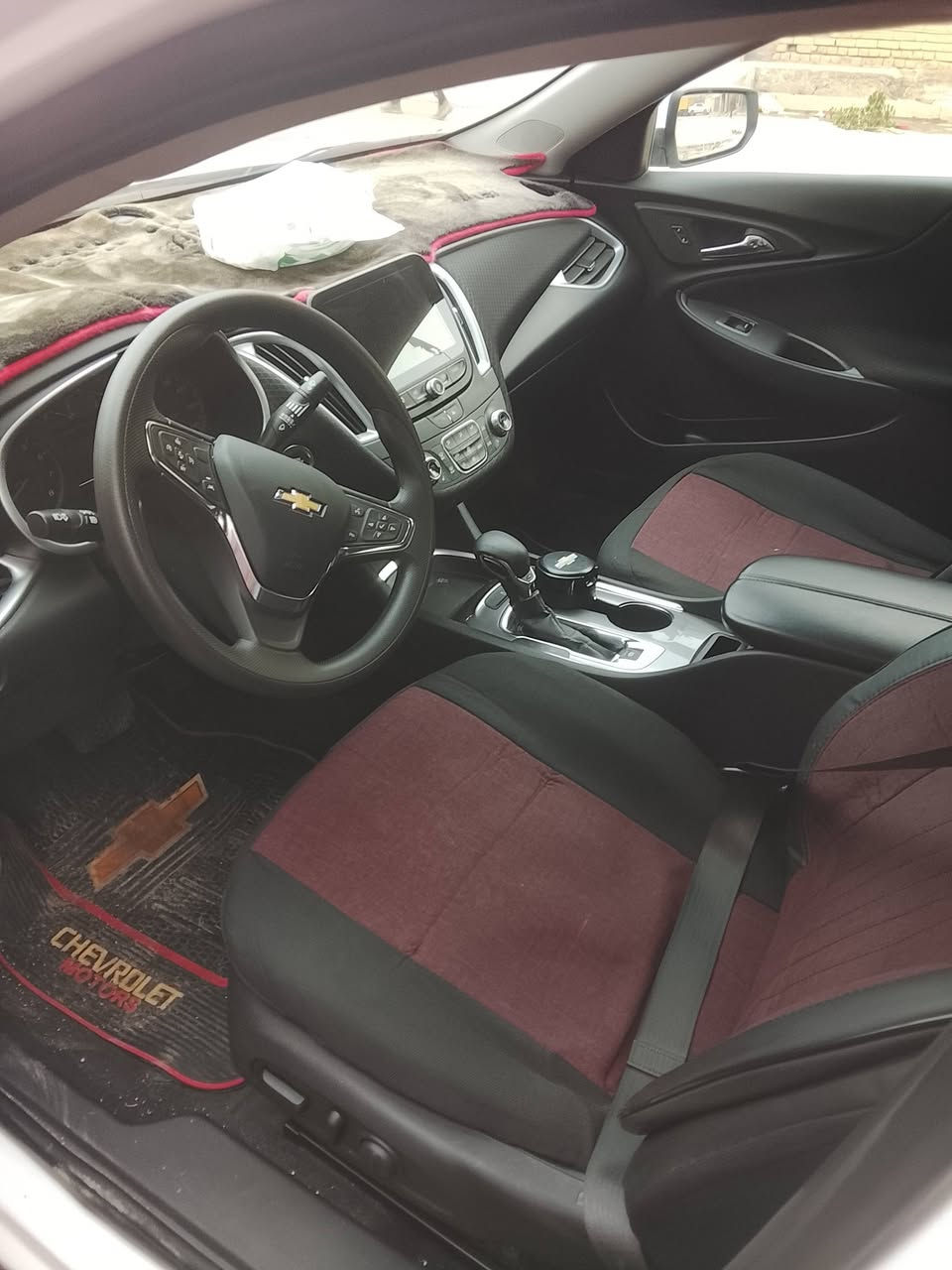 السلام عليكم ماليبو 2023 معوقين
السياره فول مواصفات ما عده الفتحه 
السياره بجم كبس حادثه باب السايق مبدل ولوره مصبوق نصه ولباقي كفاله سياره عله وضع الشركه ماشيه 44مالي سياره برغي ما مفتوح بيه السياره معروضه 120مكاني بغداد  الكماليه ***********
