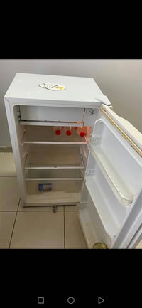 ثلاجات • نظيفات • أسعار مناسبة