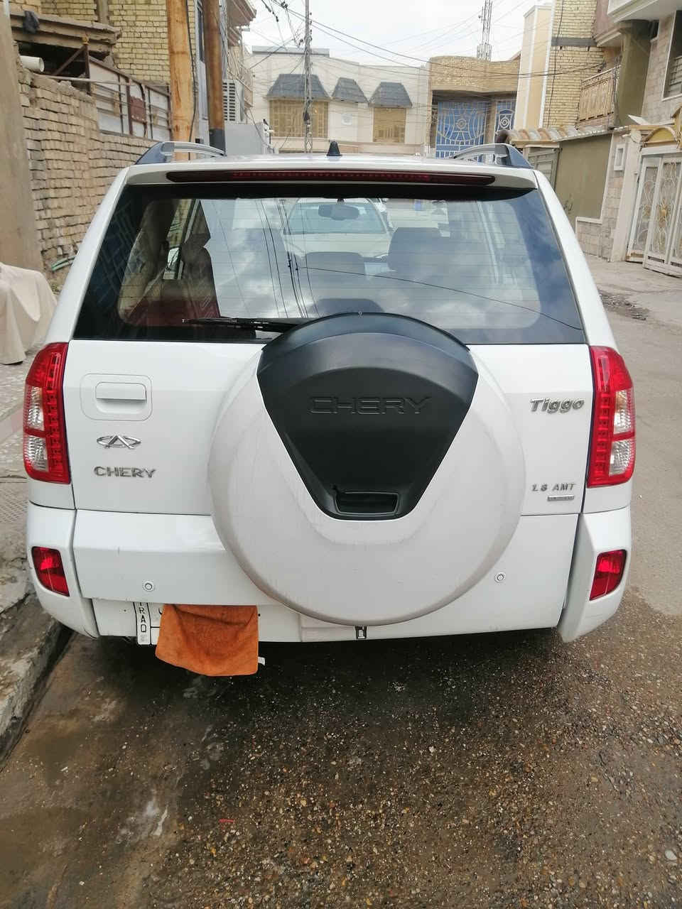 السلام عليكم
تيكو 13
معروفه موصفات التيكو
رقم بغداد
ماشيه قليل38
السيارة نظيفه على وضع الشركة
مكان ام الكبر والغزلان قرب حي اور

سعر 68 وبيها مجال
***********
