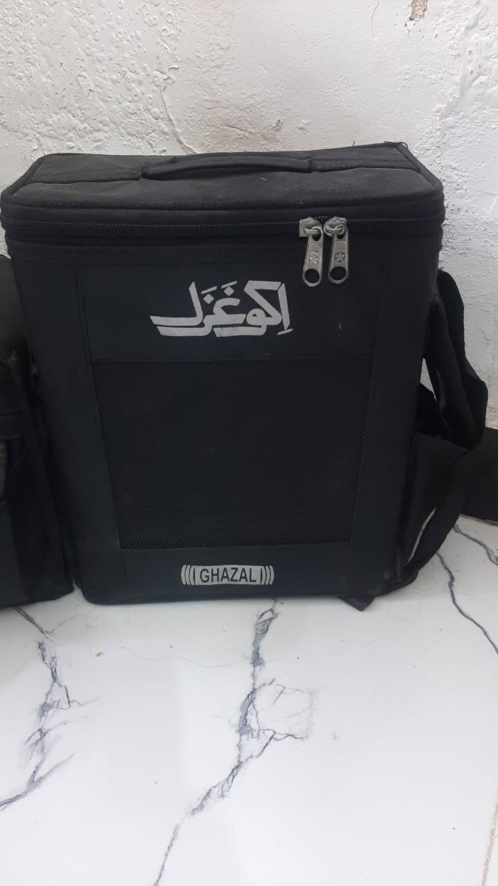 للبيع جهازين اكو غزل  ايراني اصلي واحد كبير واحد صغير  شغالات نظافه ٨٠ وعلى الفحص بس عوزهن تبديل بطاريات بسعر ١٢٥الف .. اتصال   موبايل  واتساب ***********
