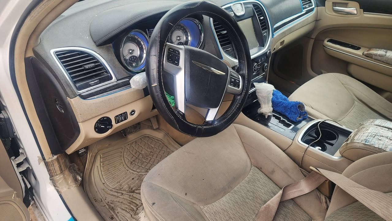 سلام عليكم مرخصت صاحب الكروب المحترم البيع اوبامه 2014محدثه سياره 2018 سياره هيمي 5700كير ومكينه بعدهن بلايلون تخم تاير ويل عشرين عنكبوت تتفئه تبريد سستم سماعات اليت زنون اليزري بيع او مراوس حسب القناعه مكان بغداد ***********
