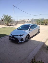 / كورلا امريكي 2018  فول الفول مواصفات  1.8  ١. بصمة  ٣.فتحه   ٢. كير ...