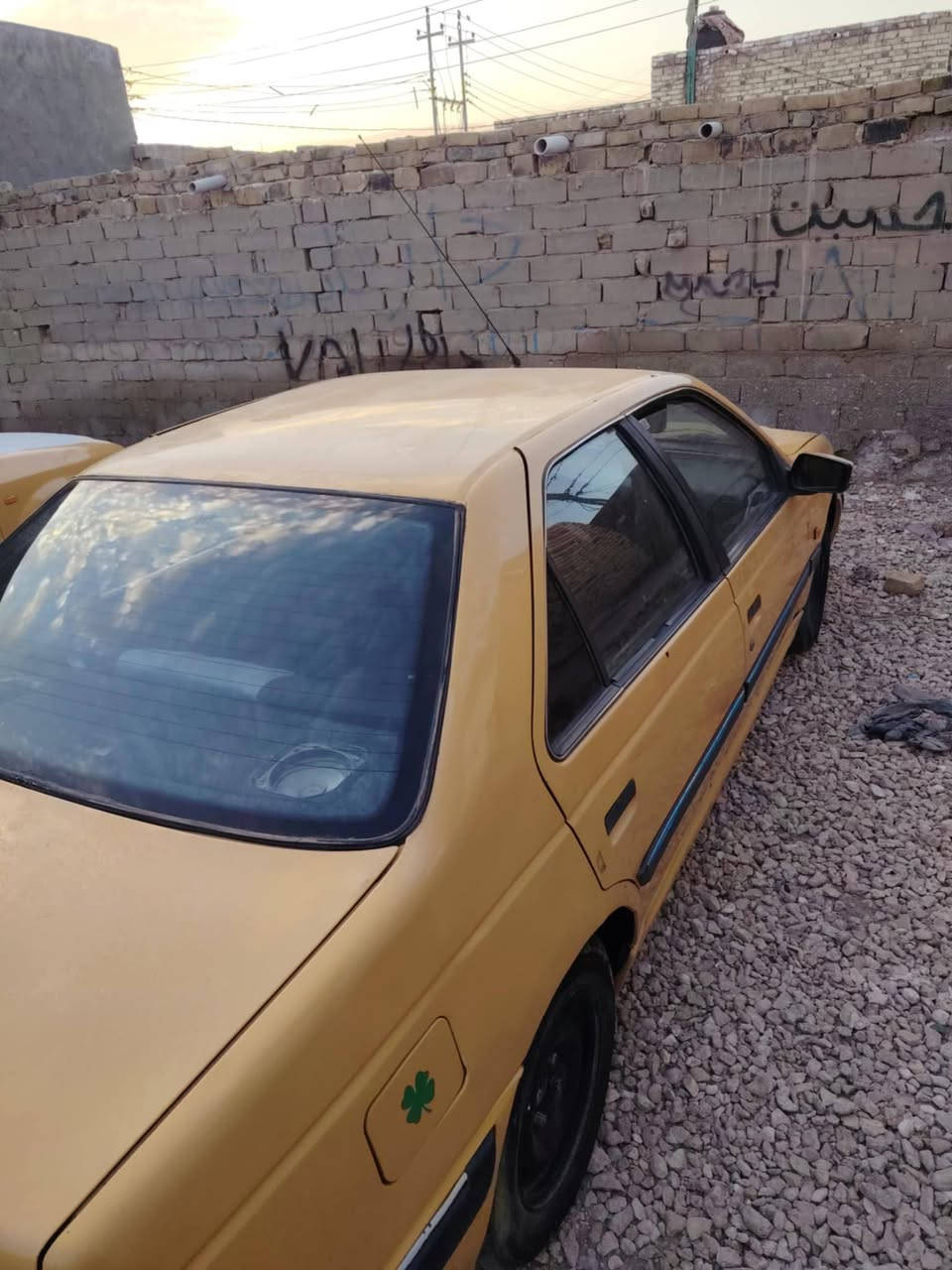 السلام عليكم ورحمة الله 
بيجو بارص 2015 للبيع السعر 36 وبيها مجال المكان الديوانية الحمزة الشرقي للأستفسار  ***********

' مكلف بالنشر
