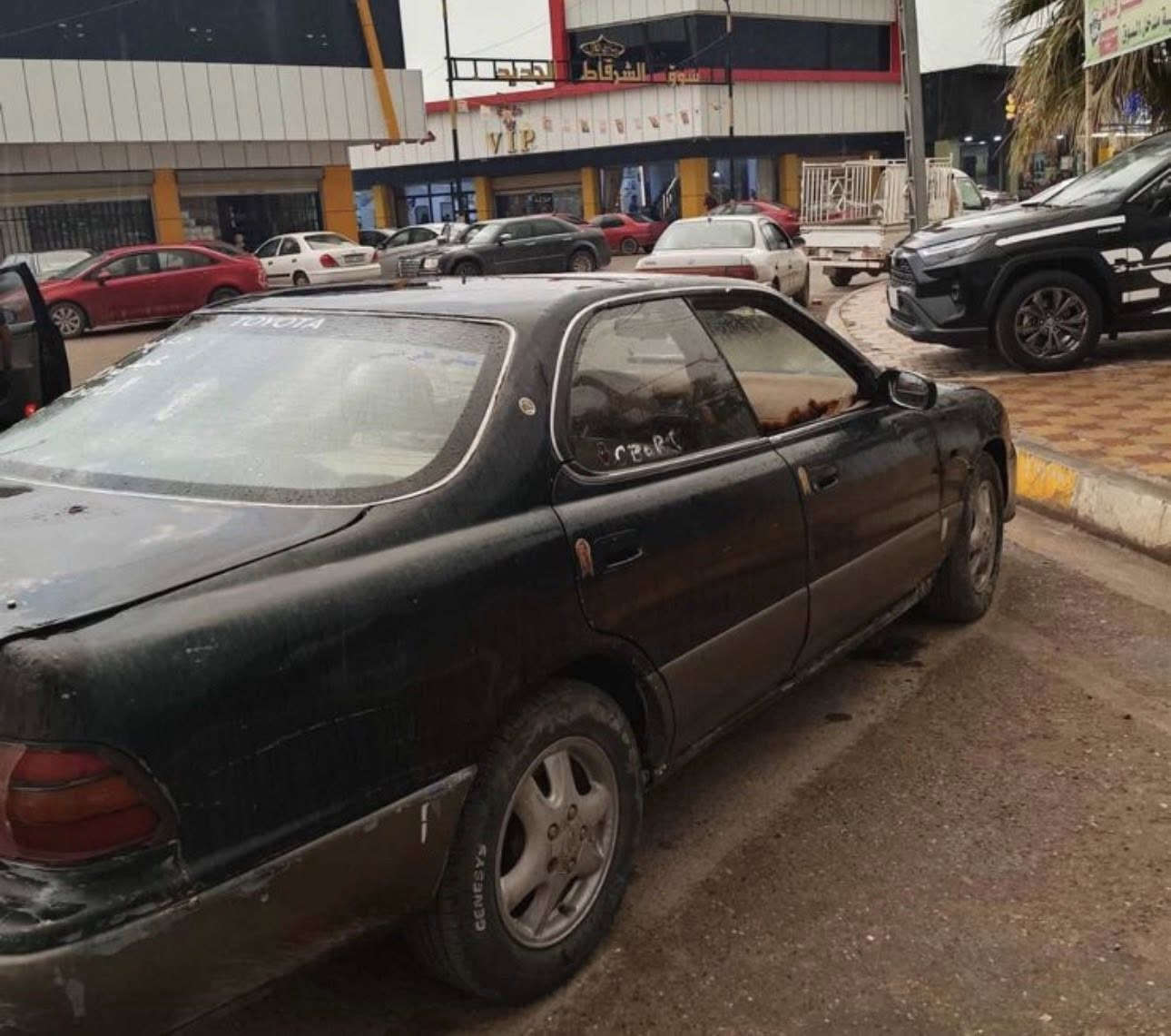 تيوتا وندوم
كير اوتو 

موديل1992

كشنات كهربائيه 

كير ومحرك شرط 

تواير جديده 

سنويه  لل2027

مكان السياره الشرقاط اسديره وسطى 

السعر22 وبيهه مجال 

رقم هاتف ***********
