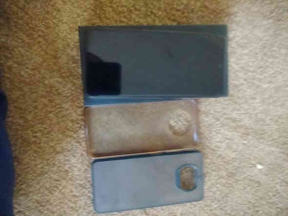 جهاز بوكو X3برو ذاكره 256نضيف مع كارتون للبيع 
لسعر 200وبي مجال *********** كركوك
