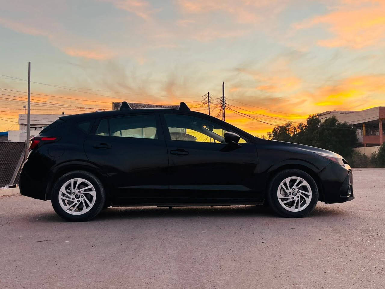 السلام عليكم
للبيع 
سوبارو امبريزا موديل 2024 وارد امريكي (حادثها بنيد مصلح نفسة 
وجاملغ هم نفسة بدون اي تبديل 
ايرباك ستيرن 
ماشية (10ميل 
مواصفات السيارة فول عدة الفتحة والبصمة  
.تحكمات ستيرن جهتين 
.رادار امامي خلفي 
.مثبت مسار 
.كروس سرعه 
.مانع اصتدام
.اوتو بريك 
AWD.
.كامرة دوارة 
.شاشة اعطال 
.كير Cvt زنجيل مو قايش 
محرك السيارة 2000cc 
.....سعر السيارة (115 $) وبي مجال للشراي 
للاستفسار 
***********
