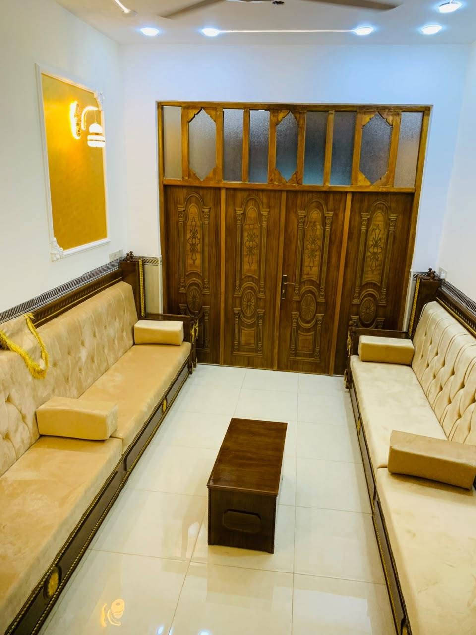 سلام عليكم عندي بيت بحي كوفه مال علاوي الاسمر مقابيل بانزين خانه الاستفسار *********** ***********
