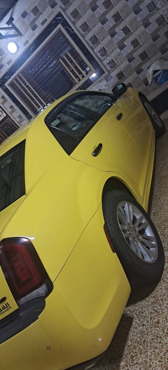 السلام عليكم. سياره اوباما ٢٠٢١ رقم نينوى انكليزي باسمي جاهزة ونظيفه خير من الله .بيها حادث من امريكا ضربه بالبجم سياره محرك كير اكسن تايات صدر امامي وخلفي كلو جديد   . تواصل عل خاص ***********
