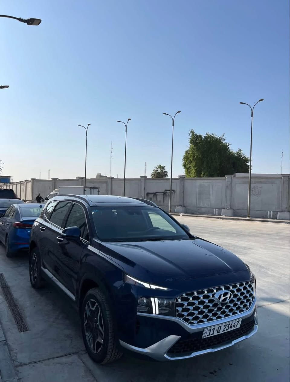 للبيع فقط سنتافيا موديل 23  هايبرد
مرقم بغداد لون جويتي ضرر جاملغ ايمن بدون ايرباك
السعر // 210 $ وبيها مجال قليل

ماشيه 40 mi

🔴السياره جديده بدون ملاحظات 
المواصفات 

🔴شفتات

🔴بصمه تشغيل+ ابواب
🔴تشغيل عن بعد
🔴فور ويل  h trac
🔴شفتات ستيرن
🔴شحن وايرليس
🔴تبريد قطعتين
🔴كشن كهرباء
🔴تدفئه كشنات  
🔴سايد بريك بصمه 
🔴رادارات جانبيه + اماميه + خلفيه 
🔴لايت لد امامي زنون
🔴بريك توقف ذاتي عند الاقتراب 
🔴مانع انحدار 
🔴٤ انظمه قياده 
🛑بردات خلفيه
🔴اوتو هولد 
🔴شاشه ابل كار بلي
وباقي المواصفات المعروفه
السعر // 210 $ وبيها مجال قليل
مكاني بغداد الزعفرانيه
***********
متوفر واتساب
