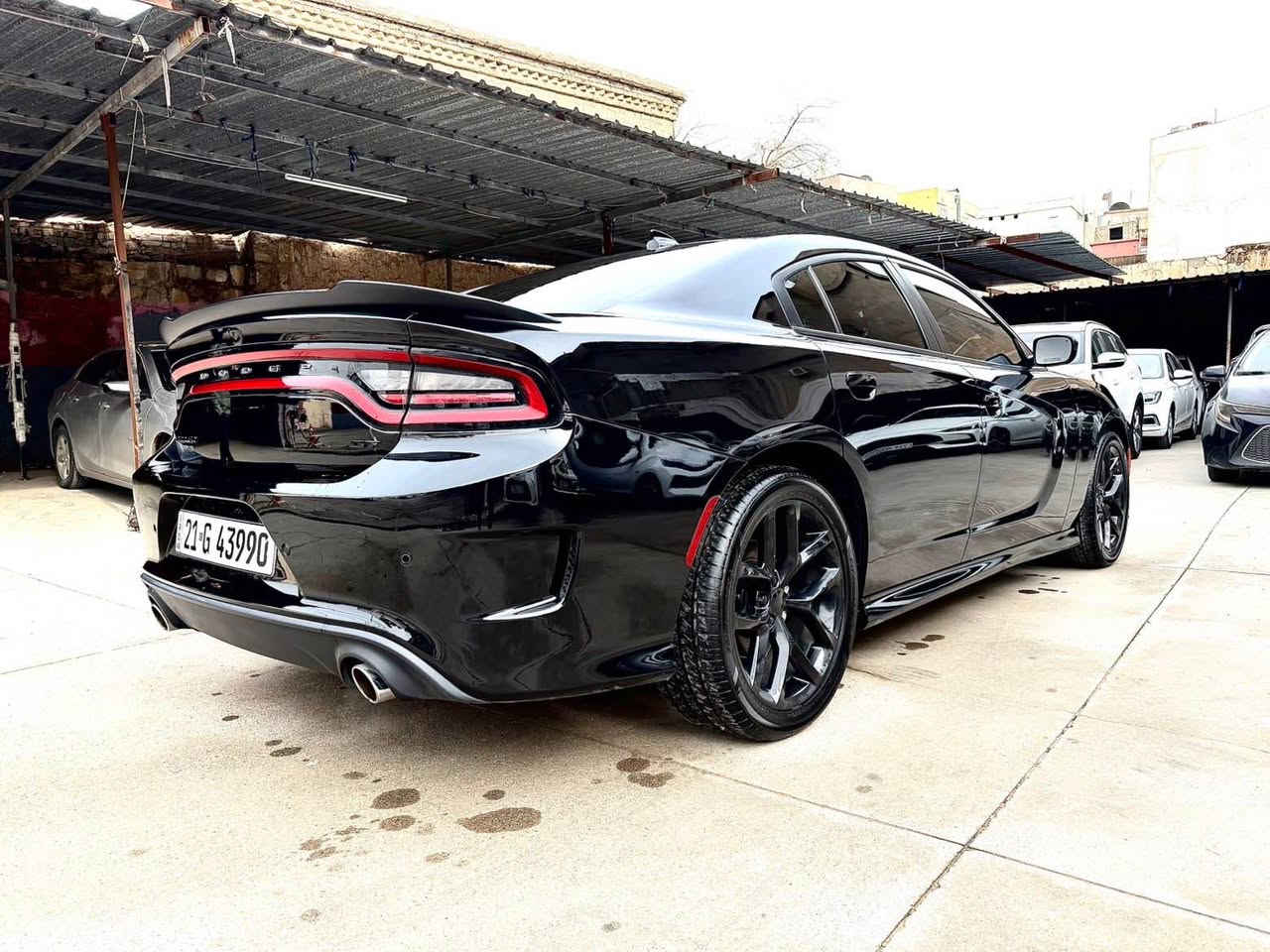 دۆج جارجێر ٢٠٢٢ GT  ٦ بستۆن 
بەسمە شاشەی گەورە 
گێڕی سەر سوکان 
کیت SRT
باقی مواسەفاتەکانی تر دیارن 
سەیارەکە بێ بۆیاخە بێ ناو بێ ئەرباگە ١ چەمەلەخی پێشەوە گۆڕاوە بە بیلاد کاتی دهۆک داخڵ بوەو ڕەقەم سلێمانیە 
٦٠ هەزار ڕۆشتوە 
نرخ: ٢٦٨
*********** 
‏*********** whats up السليمانية, العراق
