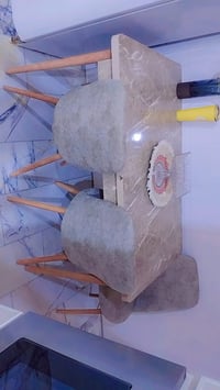 طاولة طعام • ٦ كراسي • شرط النظافة