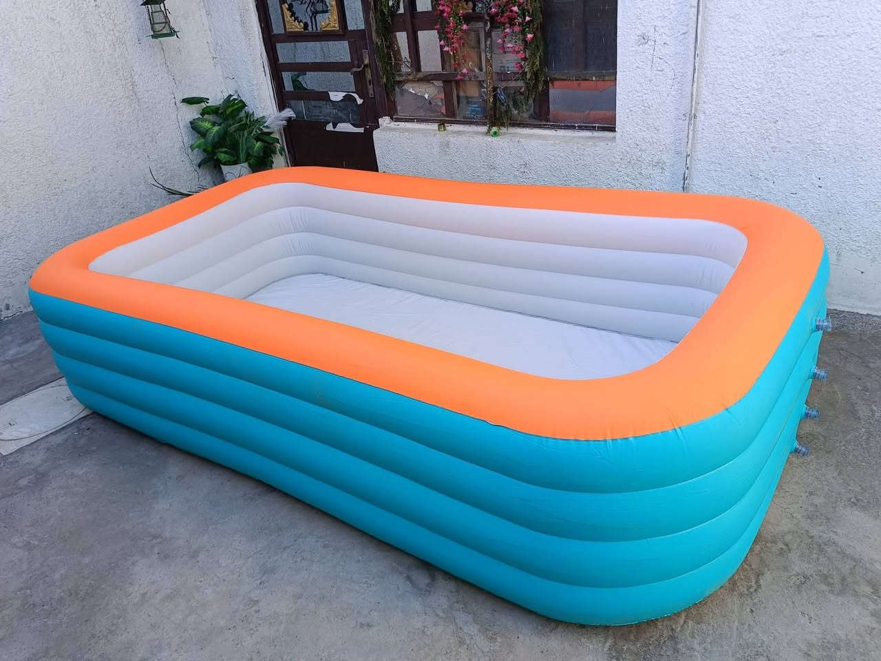مسبح كبير ارتفاع 60 وطول مترتين ونص وعرض متره وربع على اول تم 40


**إذا كنت صاحب هذا الإعلان وتريد حذفه لأي سبب، رجاءا أرسل رسالة إلى الدعم الفني**