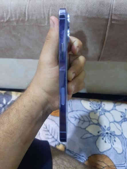 سلام عليكم 

  📲اايفون 13برو ماكس 😋
 
بطاريه 9️⃣1️⃣🔋

ذاكره2️⃣5️⃣6️⃣

شاشه اصليه✅

بطاريه اصليه ✅ 

الون المميز بحري 😋

ملحقات شاحنه وكارتونه موجوده بس تعبانه 

جهاز بلادي وكلشي ما مبدل بي وعل فحص 

 عنوان بغداد المعامل فلكه الحسينيه توصيل لا يوجد 

رقم الهاتف ☎️ (***********)متواجد واتساب 

سعر (750) بي مجال حك جيه
