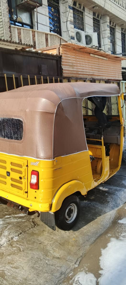 سلام عليكم تكتك البيع موديل ٢٠٢٠ مكان بغداد شعب تصال او واتساب موجود ***********
