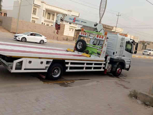 كرين للبيع موديل 2009فول مواصفات بدي نزال 3جكات سياره كفاله كرين 3طن3سلايت مكفول *********** ***********
