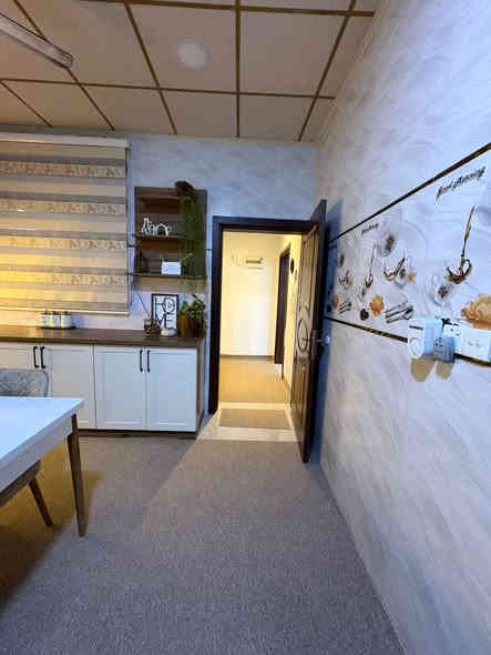 دار للبيع في مجمع اورونوس 
ملك صرف مساحه 150متر قاط اونص 
السعر 90مليون 
***********
