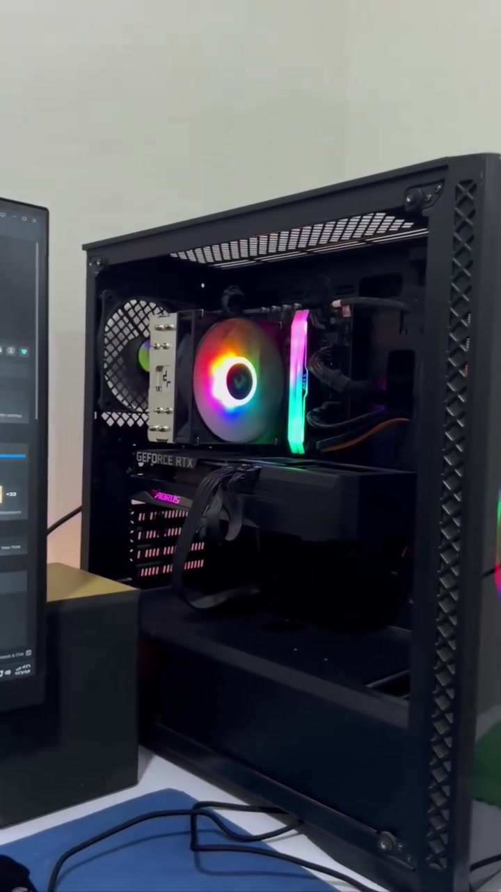 السلام عليكم
CPU: Core i5 12th Gen
​GPU: AORUS RTX 3060 Ti (3 Fans)
​RAM: 16GB (2x8) DDR4 3200MHz Lexar Ares
​Motherboard: H610M
​Cooler: DeepCool Air Cooler
​Storage: 256GB SSD + 500GB HDD
​PSU: 650W
​Case: Gaming Case with Glass Panel
سعر 950 الف
مكانب كوت توصيل موجود


**إذا كنت صاحب هذا الإعلان وتريد حذفه لأي سبب، رجاءا أرسل رسالة إلى الدعم الفني**