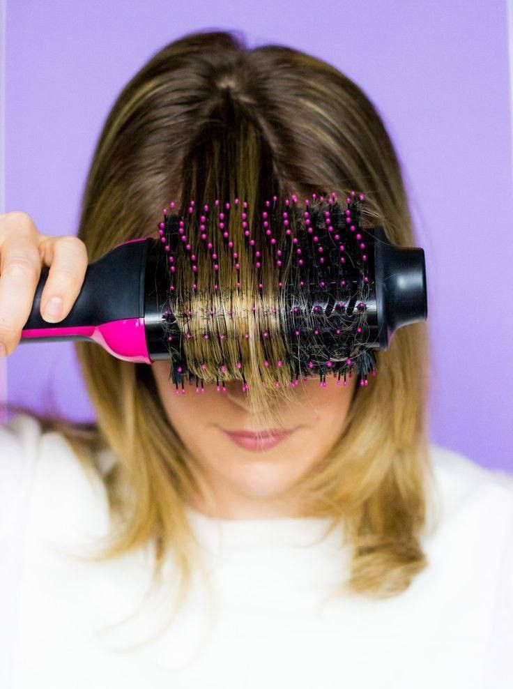 فرشة سشوار حراري ONE STEP 
تصميم ايطالي بروفشنال 🇮🇹
الفرشة الي تكلمت عليه الجميله نورس ستار❤️

كلش سريعة وعملية تجفف وتصفف الشعر بنفس الوكت 

فرشه شسوار شغلهه روعة وسهله الاستخدام ⚘⚘
الفرشة اسنانها ضدالتشابك او التقطيع 💯💯
مفيده للبنات💄💄 الي يتعاجزون من استخدام الشسوار العادي
يستخدم بحالة الشعر الكيرلي و الشعر الطويل 
💖💖الشرح وطريقة الاستخدام موضحة بالفيديو عن طريق تجربة نورس ستار 💋💋

بيه  3 سرعات ( عالي ، وسط ، منخفض ) 
ممكن يستخدم الجهاز مع علاج الكيراتين والبروتين 

قوة الجهاز 1000واط


**إذا كنت صاحب هذا الإعلان وتريد حذفه لأي سبب، رجاءا أرسل رسالة إلى الدعم الفني**