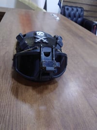 خوذة مجنبزة • نظارة • كركوك