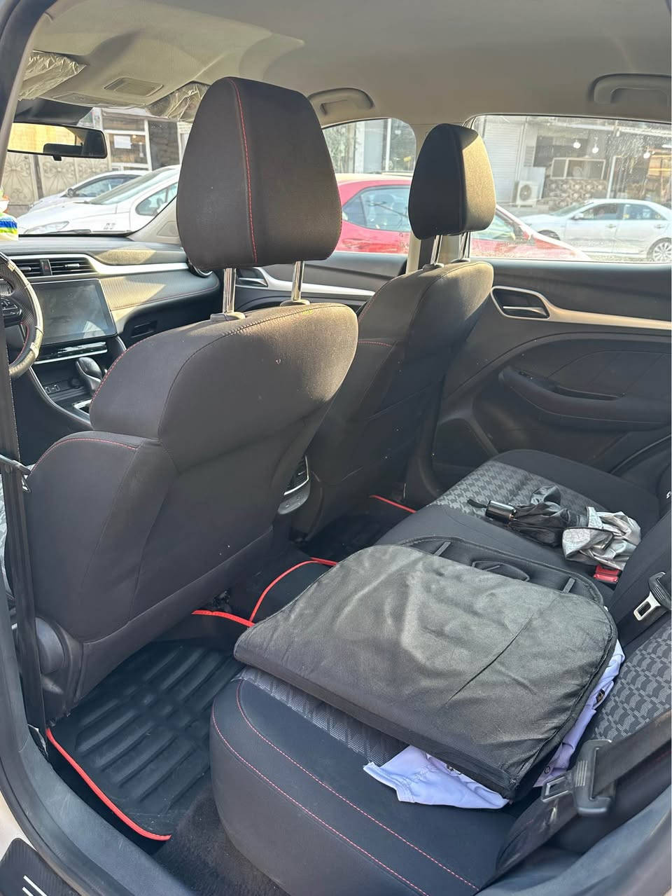 Mg Zs 2024
مواصفات comfort
ماشية ١٩ الف كيلو قابل للزيادة 
سيارة نظيفة حيل بيها شبر بارد بالباب 
مكان سيارة كركوك 
رقم *********** كركوك, العراق
