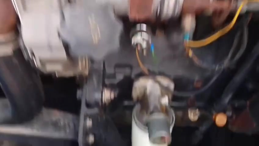 لمولد لبيع بيركنز انكليزي اصلي 3بستم  اصلي  حجم المحرك 105 35 كيفي  وضع شركة برغي مامفتوح بيه كاتم 100% عازل للصوت مكان بغداد شرط الفحص اتصل ***********
