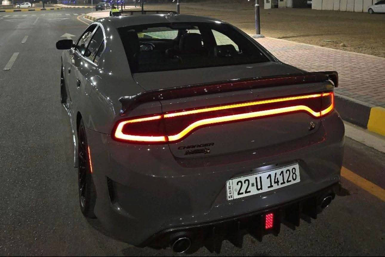 دۆج چارجەر 2023 مواسەفات Scatpack SRT
 فول مواصفات 1/1 
سەیارەکە Clean title 
تەنها 12 هەزار مایل ڕۆشتووە 
هیچ مەسرەفێکی تێدانیە 
نموونە لە جوانی و پاکی 
هەمو شتێكی بەشەرت 

سـعـر : لە کۆمێنت داوابکە ڕاستەوخۆ بۆت دێت 📥 

گێر و مەکیەنەی بەشەرت 
هیچ کێشەیەکی تێدا نییە 

ژمارەی خاوەنەکەی 
 ***********
