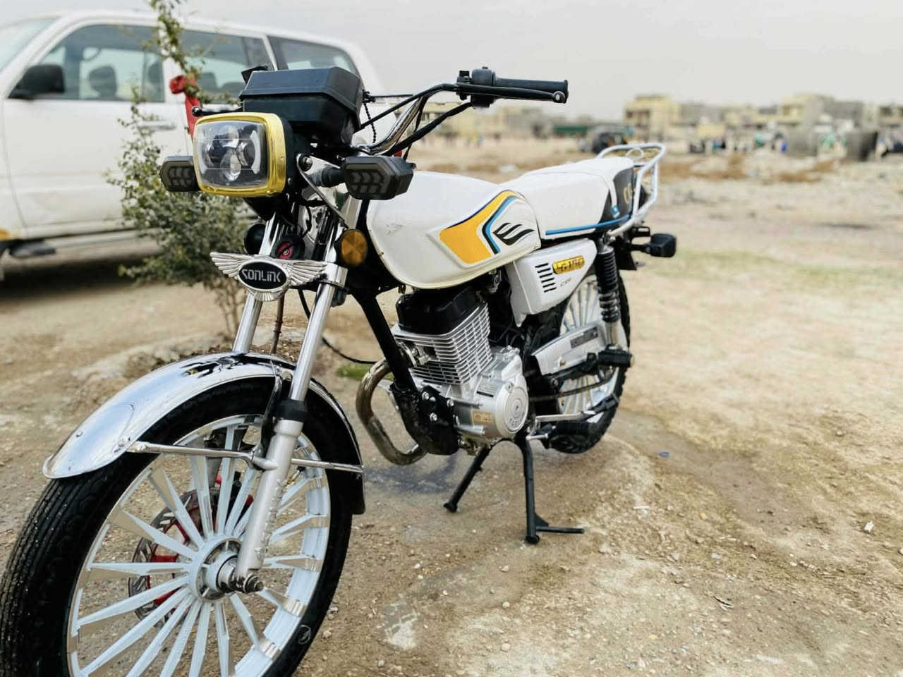 السلام عليكم دراجة سونك 5 كير مديل ٢٠٢٤ كفالة عامة مكينة ضاغطة وزنجيل السعر ٧٠٠ وبيهة مجال ***********
