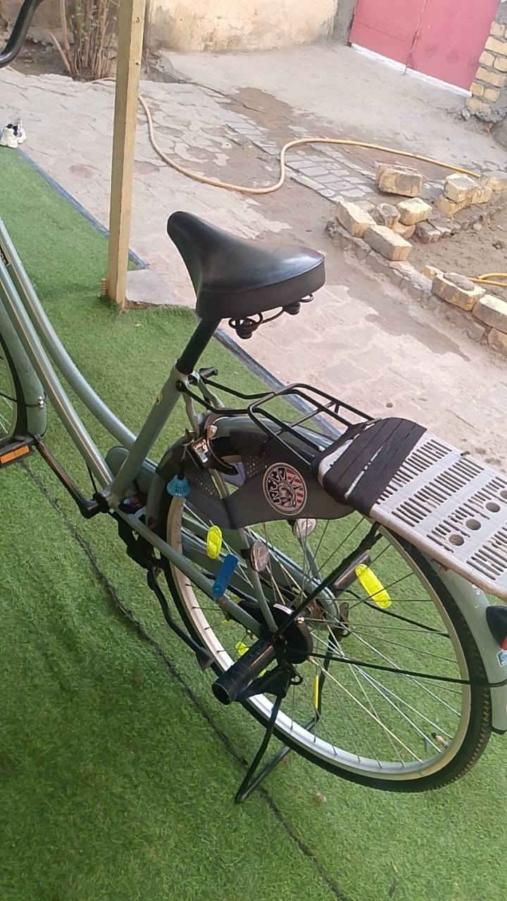 السلام عليكم بايسكل للبيع موديل 22 السعر 120 وبي مجال مكان سماوه قريه  سيد جبار***********
