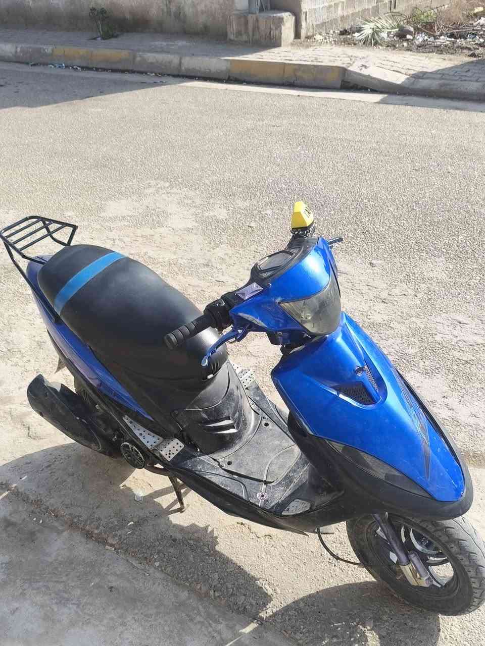 دراجه ماكس عدله السعر 400المحافضه كربلاء راسلني 0775 078 3088عله هاذه الرقم
