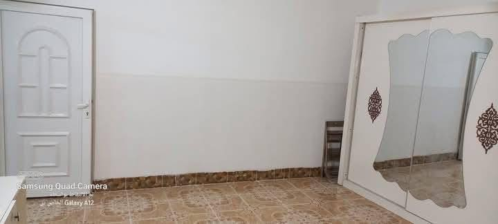 دار للايجار  125 متر طابقين 
بناء حدیث 
الموقع الحرية قرب جامع ئاشتي 
قریب شارع العام 
استفسار
***********
***********
