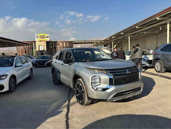 اوتلندر 2024عام صبغ بدون دواغل بدون ارباك مواصفات فول فول بس بدون فتحه سعر155مكان سياره عقره *********** اكر
