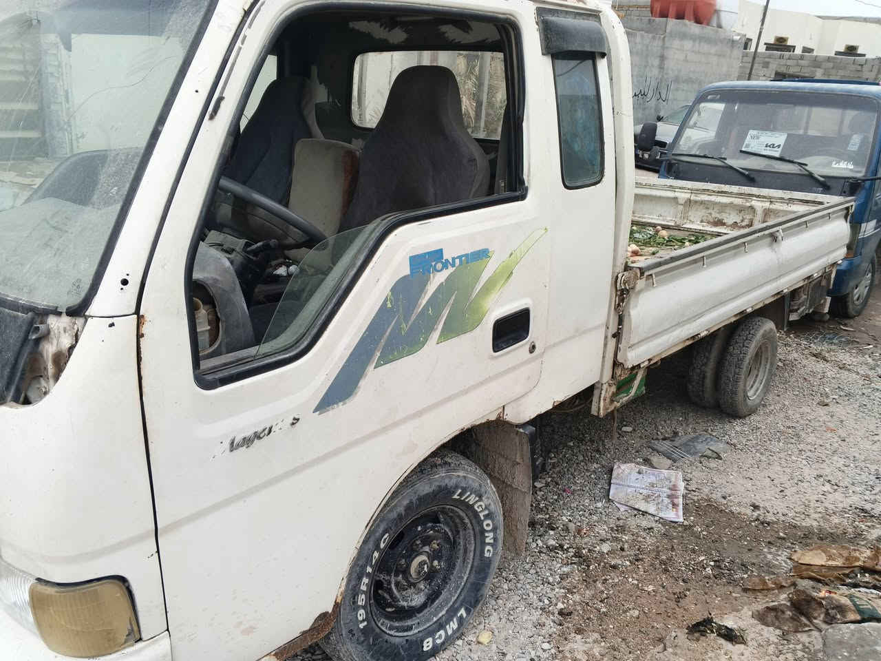 السلام عليكم ..كيا فونتيرا مشروع وطني موديل 97 شرط تحويل ثاني يوم مكينه وكير كفاله قفل قفل 40 العنوان البصره الزبير .للاستفسار ***********
