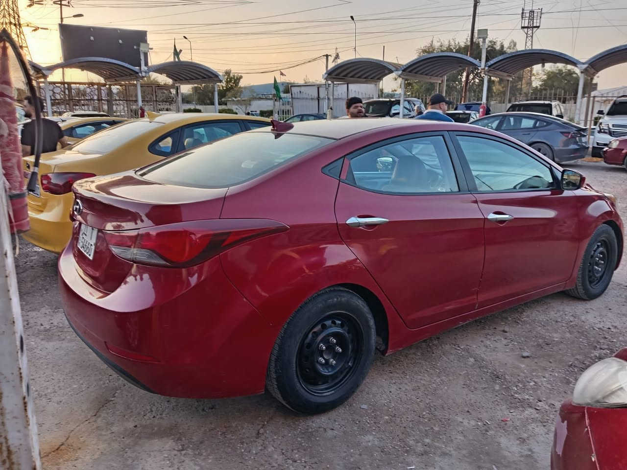 النترا 2016 أمريكي صورة الحادث مرفق
محرك دوش 2000 سيارة حلوه وجاهزه وسعرها مناسب 
ماشيه 84 محرك مامفتوح كير كفاله رقم بغداد إنكليزي 
مكاني الصويرة 
*********** 
واتساب موجود السعر 105
