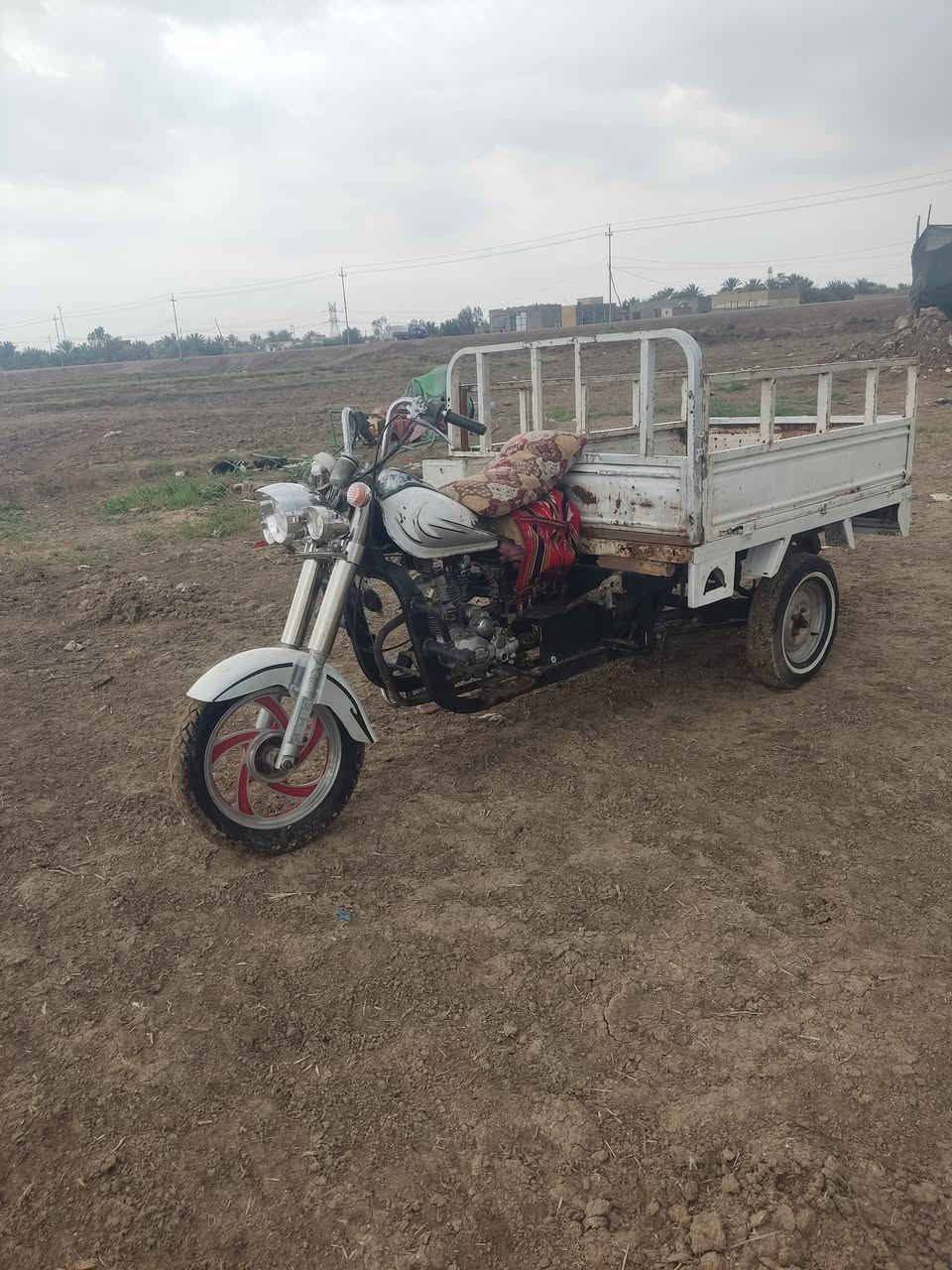 سلام عليكم ستوته موديل ٢٠٠٨ رقم اسود وسنويه نجف مكفولة السعر ٩٥٠ بيه مجال مكاني الديوانية المهناويه شراي يتصل ***********
